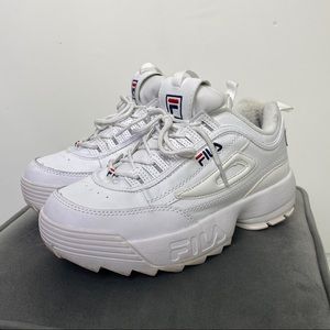 FILA Disruptor Women Classic White Chunky Sneakers
